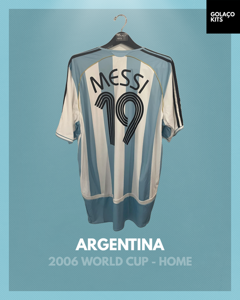 Argentina 2006 World Cup - Home - Messi #19