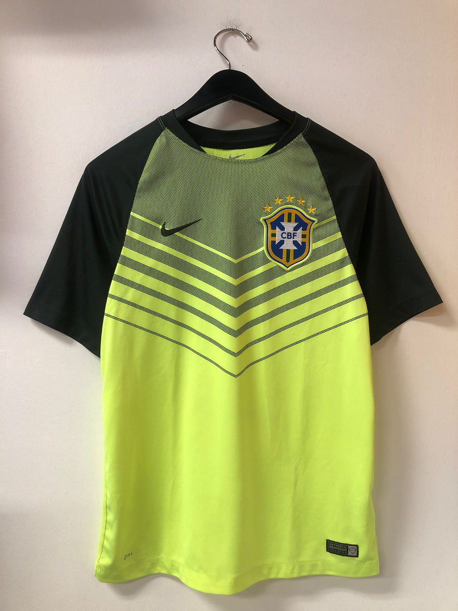 National Brazil football shirt pre-match 2014/15 Nike Size S Color