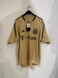 Bayer Munich 2004/06 - Away *BNWT*