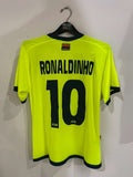 Barcelona 2005/06 - Fan Kit - Ronaldinho #10 *BNWT*