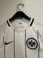 Eintracht Frankfurt 2017/18 - Home