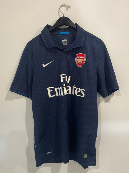 Arsenal 2009/10 - Away - v. Persie #11 – golaçokits