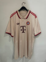 Bayern Munich 2024/25 - Alternate - Kane #9