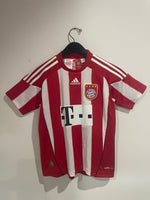 Bayern Munich 2010/11 - Home *BNWT*