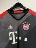 Bayern Munich 2016/17 - Away