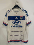 Lyon 2015/16 - Home - Valbuena #19