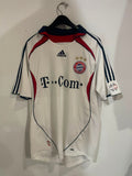 Bayern Munich 2006/08 - Away - Podolski #11