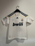 Real Madrid 2009/10 - Home - Kaka #8