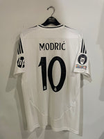 Real Madrid 2024/25 - Home - Modric #10