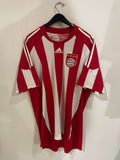 Bayern Munich 2010/11 - Home