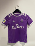 Real Madrid 2016/17 - Away