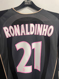 PSG 2001/02 - Alternate - Ronaldinho #21