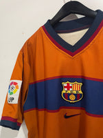 Barcelona 1998/00 - Alternate - Figo #7
