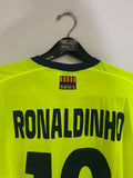 Barcelona 2005/06 - Fan Kit - Ronaldinho #10 *BNWT*