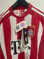 Bayern Munich 2010/11 - Home *BNWT*