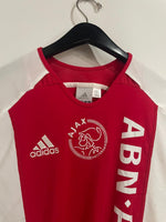 Ajax 2005/06 - Home