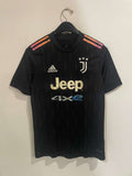 Juventus 2021/22 - Away