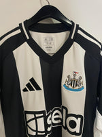 Newcastle United 2024/25 - Home