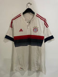 Bayern Munich 2015/16 - Away