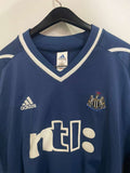 Newcastle United 2001/02 - Away