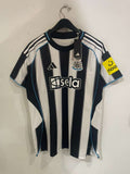 Newcastle United 2025/26 - Home - Womens - Gordon #10 *BNWT*