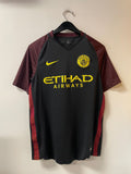 Manchester City 2016/17 - Away