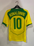 Brazil 2004/05 Reissue - Home - Ronaldinho #10