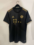 Bayern Munich 2021/22 - Away