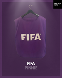 FIFA - Pinnie
