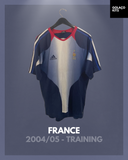 France 2004/05 - Training